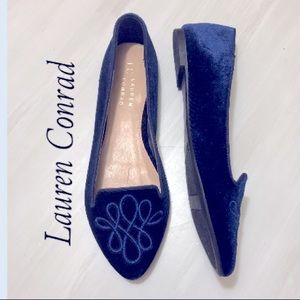 LAUREN CONRAD Velveteen Loafer / Flat - So pretty & comfy for everyday wear‼️💝